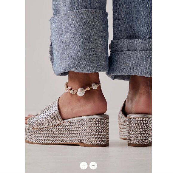 NEW Westport Woven Platforms Size 10 - Picture 2 of 6